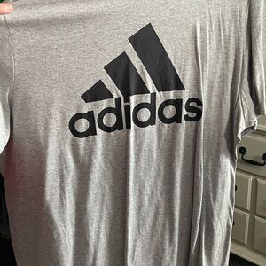 Adidas t shirt